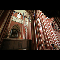 Bad Doberan, Mnster, Innenraum mit Orgel