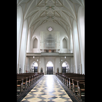 Mnchen (Munich), St. Johann Baptist (kath.), Innenraum / Hauptschiff in Richtung Orgel