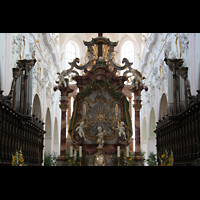 Ochsenhausen, Klosterkirche St. Georg, Chorraum mit Chororgel