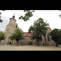 Braunschweig, St. Magni, Auenansicht seitlich von lschlgern aus