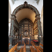 Faro, Catedral da S, Vorderer Altar im sdlichen Seitenschiff