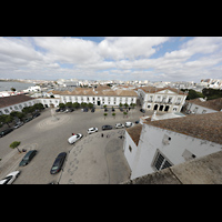Faro, Catedral da S, Blick vom Turm auf den Largo da S nach Nordwesten