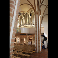 Berlin, St. Nikolai, Blick vom sdlichen Seitenschiff zur Orgel