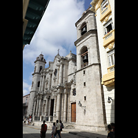La Habana (Havanna), Catedral de San Cristbal, Fassade schrg von der Calle Empedrado gesehen