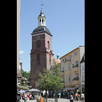 Berlin, St. Nikolai, Turm und Kirche von der Carl-Schurz-Strae aus gesehen