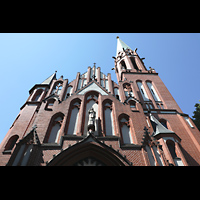 Berlin, Herz-Jesu-Kirche Tegel, Fasade perspektivisch
