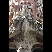 Barcelona, Palau de la Msica Catalana, Skulpturengruppe La can popular catalana von Miquel Blay