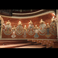 Barcelona, Palau de la Msica Catalana, Die Musen der Bhne unter der Orgel- rechte Seite