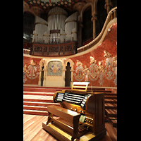 Barcelona, Palau de la Msica Catalana, Spieltisch mit Orgel und Chamaden