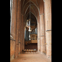 Hannover, Marktkirche St. Georgii et Jacobi, Blick durchs sdliche Seitenschiff zur Hauptorgel