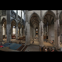 Kln (Cologne), Dom St. Peter und Maria, Blick von der Querhausorgelempore (Zentralspieltisch) ins Langhaus nach Westen