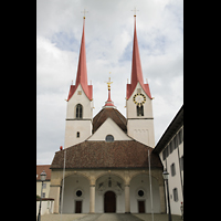 Muri, Klosterkirche, Fassade mit Trmen