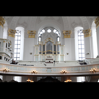 Hamburg, St. Michaelis ('Michel'), Blick von der Sdempore zur Konzertorgel
