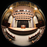 Philadelphia, Irvine Auditorium ('Curtis Organ'), Bhne mit Spieltisch und Orgel