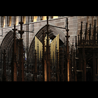 Chester, Cathedral, Blick vom Spieltisch zu den Pfeifen des Choir hinter dem Chorgesthl
