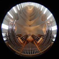 Reykjavk, Hallgrmskirkja, Orgel, Spieltisch, Chamaden und gesamter Innenraum