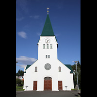 Hafnarfjrur, Kirkja, Fassade mit Turm