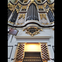 Berlin, St. Marienkirche, Spieltisch mit Orgel