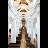 Kremsm�nster, Stiftskirche, Blick von der Orgelempore in die Kirche