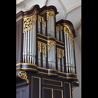 St. Georgen im Attergau, Pfarrkirche St. Georgen, Orgel seitlich