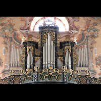 Andermatt, St. Peter und Paul, Orgel mit links und rechts gezeichneten Psudo-Prospektfeldern