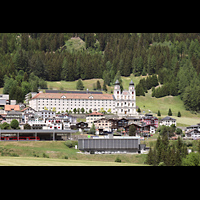 Disentis, Benediktinerkloster, Klosterkirche St. Martin, Kloster von S�den