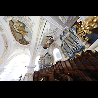 Disentis, Benediktinerkloster, Klosterkirche St. Martin, Hauptorgel seitlich