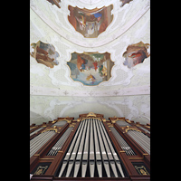 Engelberg, Klosterkirche (Chororgel), Hauptorgel perspektivisch mit Blick ins gew�lbe
