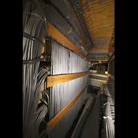 Engelberg, Klosterkirche (Chororgel), R�hrenpneumatik im unteren Geh�useteil
