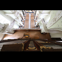 Engelberg, Klosterkirche (Chororgel), Blick vom Dach der Hauptorgel nach unten in die Kirche