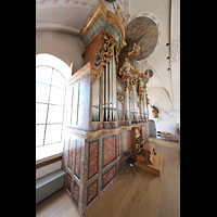 Lachen, Pfarrkirche Heilig Kreuz, Orgel mit Spieltisch seitlich