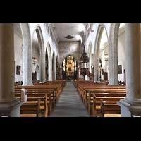 Luzern, Franziskanerkirche St. Maria in der Au, Hauptschiff in Richtung Chor