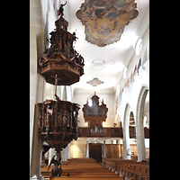 Luzern, Franziskanerkirche St. Maria in der Au, Blick von der barocken Kanzel (1628) zur Hauptorgel (1653/1990)