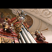 Muri, Klosterkirche (Epistelorgel), Figurenschmuck auf der Evangelienorgel