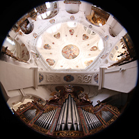 Muri, Klosterkirche (Epistelorgel), Blick von der Epistelorgel in die Kuppel und auf die beiden anderen Orgeln