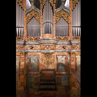 Muri, Klosterkirche (Epistelorgel), Hauptwerksprospekt der Hauptorgel mit Spieltisch