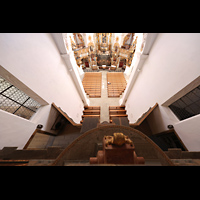 Muri, Klosterkirche (Epistelorgel), Blick vom Dach der Hauptorgel in die Kirche