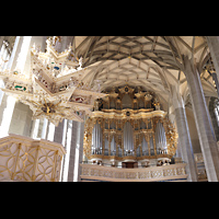 Halle (Saale), Marktkirche unserer Lieben Frauen (Chororgel), Kanzel und Blick zur Hauptorgel