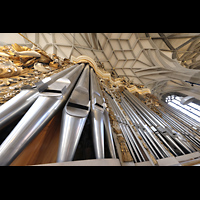 Halle (Saale), Marktkirche unserer Lieben Frauen (Chororgel), Linker Pedalturm der Hauptorgel perspektivisch
