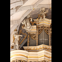Halle (Saale), Marktkirche unserer Lieben Frauen (Chororgel), Linke Seite des Oberwerk-Prospekts mit Figurenschmuck