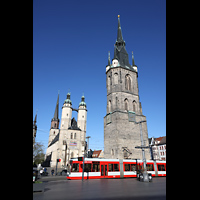 Halle (Saale), Marktkirche unserer Lieben Frauen (Chororgel), Ansicht von Osten vom Marktplatz; rechts der Rote Turm
