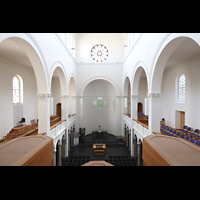 K�ln (Cologne), Trinitatiskirche, Blick vom mechanischen Spieltisch �ber das R�ckpositiv in die Kirche