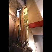 Marburg, St. Elisabeth, Pedalpfeifen hinter der Orgel