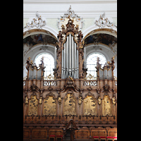 Ottobeuren, Abtei - Basilika St. Alexander und Theodor, Dreifaltigkeitsorgel mit Chorgest�hl