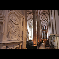 Blick vom Altar des Hl. Josef im südl. Seitenschiff zur Orgel Rheine, St. Dionysius, Blick vom Altar des Hl. Josef im südl. Seitenschiff zur Orgel