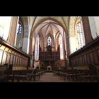 Schleswig, Dom St. Petri (Chororgel), Chorraum mit Bordesholmer Passionsaltar (1514-21) unbeleuchtet