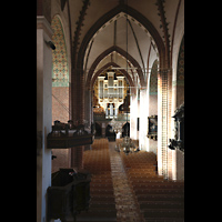 Schleswig, Dom St. Petri (Chororgel), Blick vom Lettner zur Hauptorgel