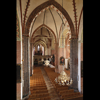Schleswig, Dom St. Petri (Chororgel), Blick von der Orgelempore ins Hauptschiff