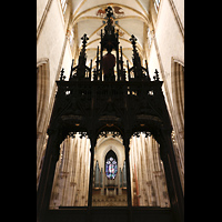 Ulm, Mnster (Konrad-Sam-Kapelle), Blick durch den Vierungs-Baldachin zur Hauptorgel