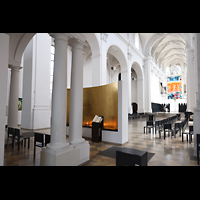 W�rzburg, Augustinerkirche, Innenraum mit 